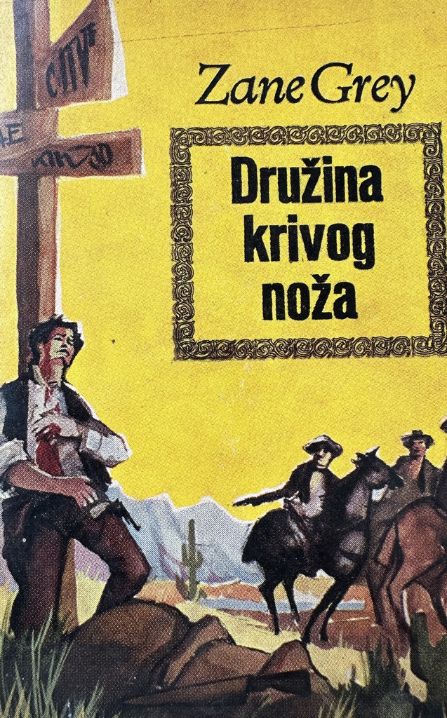 DRUŽINA KRIVOG NOŽA