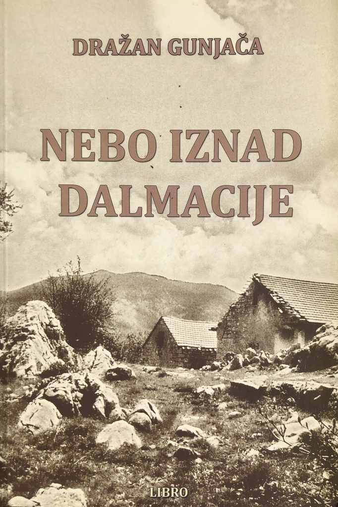 NEBO IZNAD DALMACIJE